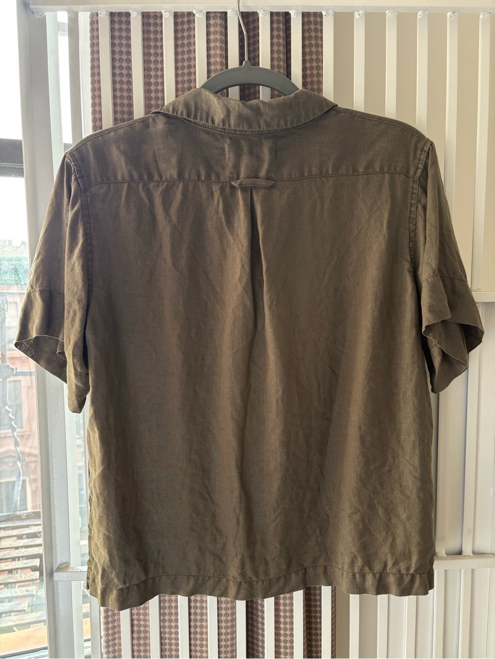 Alex Mill Maddie Linen Blouse in Deep Moss - Picture 3 of 5